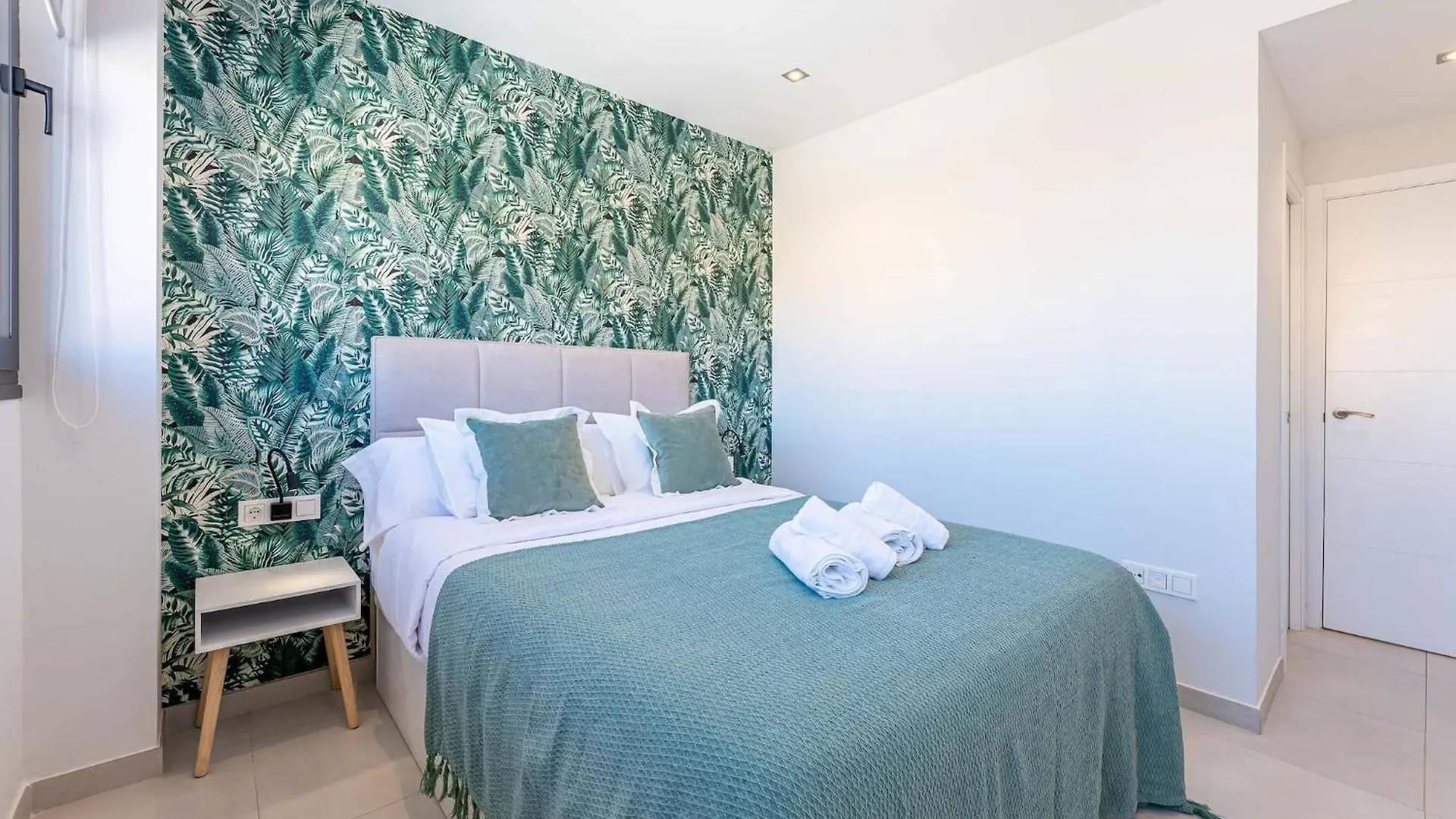 Vivendos - Tr14 - Private Pool Apartment Torremolinos 0*,  Spain