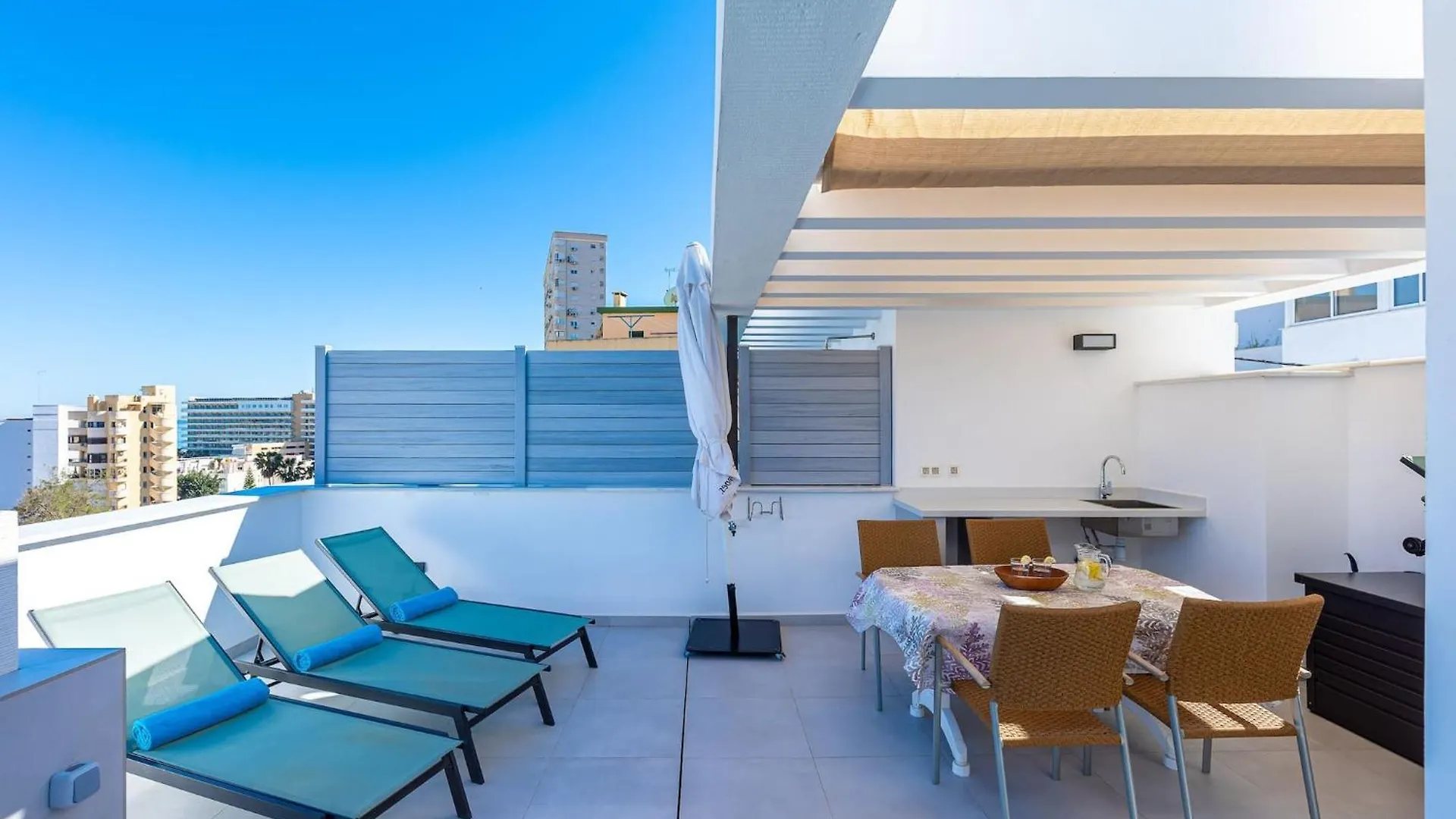 Vivendos - Tr14 - Private Pool Apartment Torremolinos Spain