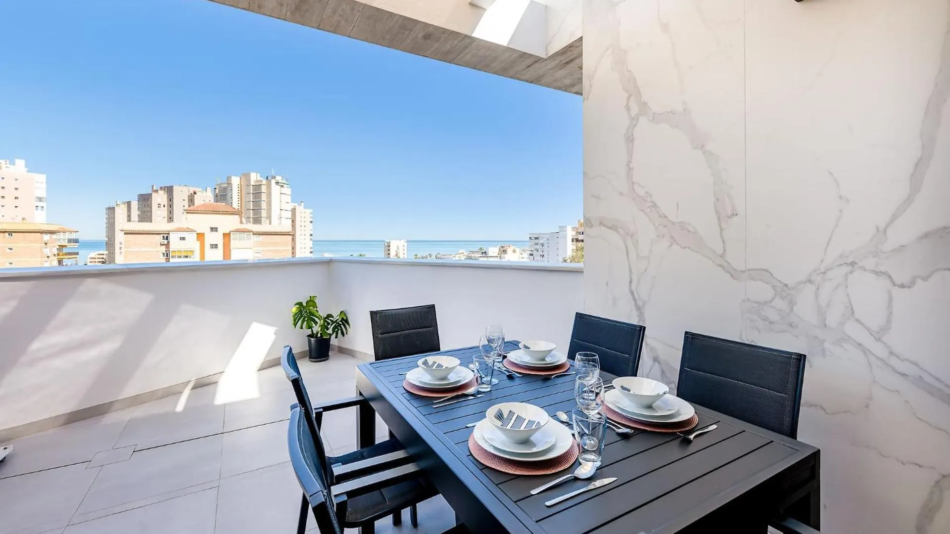 Vivendos - Tr14 - Private Pool Apartment Torremolinos