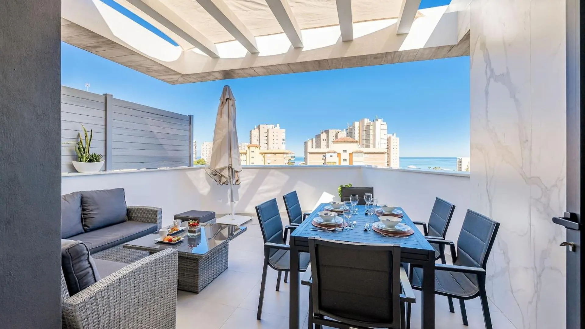 Vivendos - Tr14 - Private Pool Apartment Torremolinos Spain